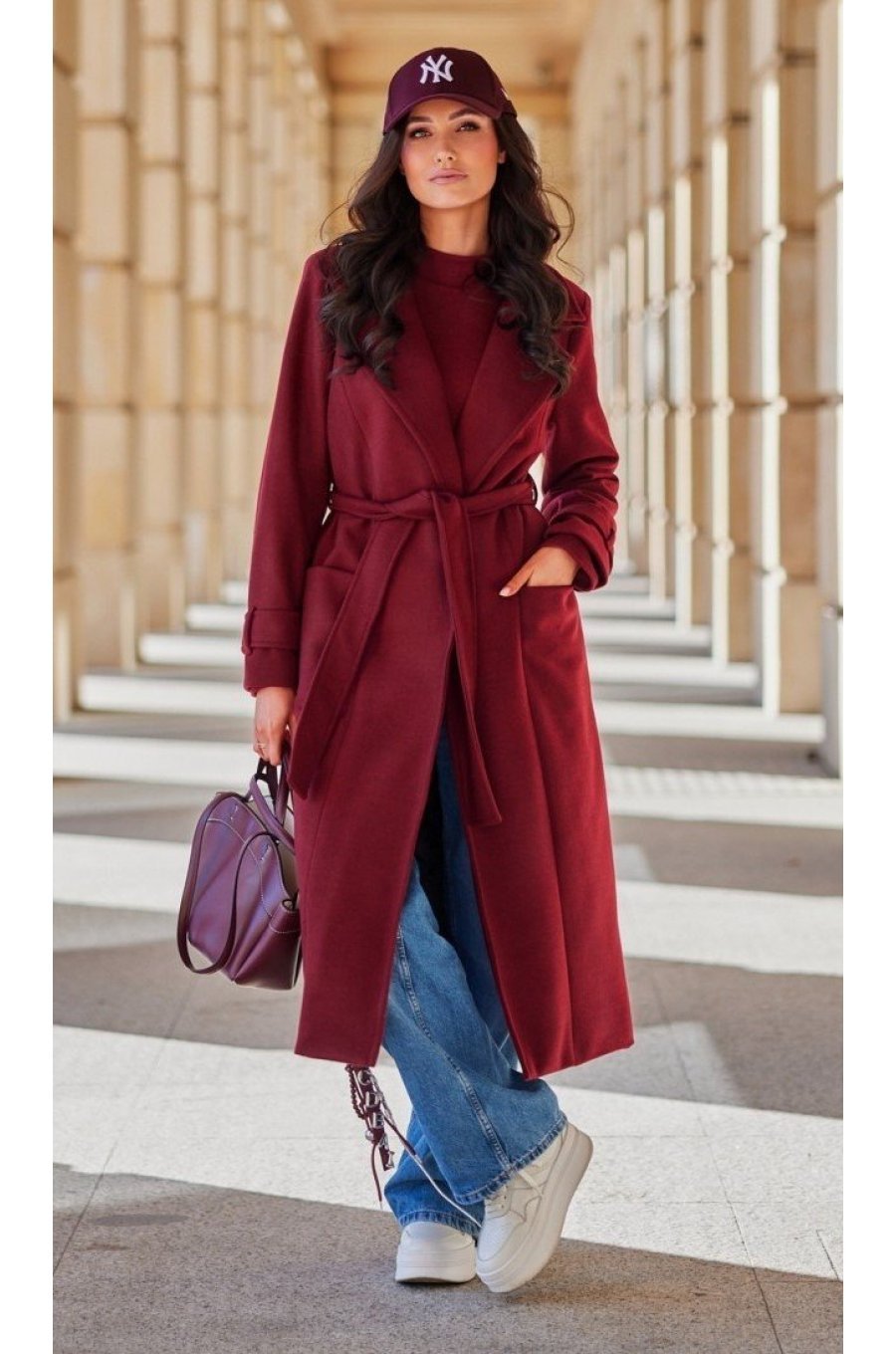 Palton dama elegant lung, clasic, burgundy, cu buzunare si cordon, Vanora Palton dama elegant lung, clasic, burgundy, cu buzunare si cordon, Vanora 3 - jojofashion.ro