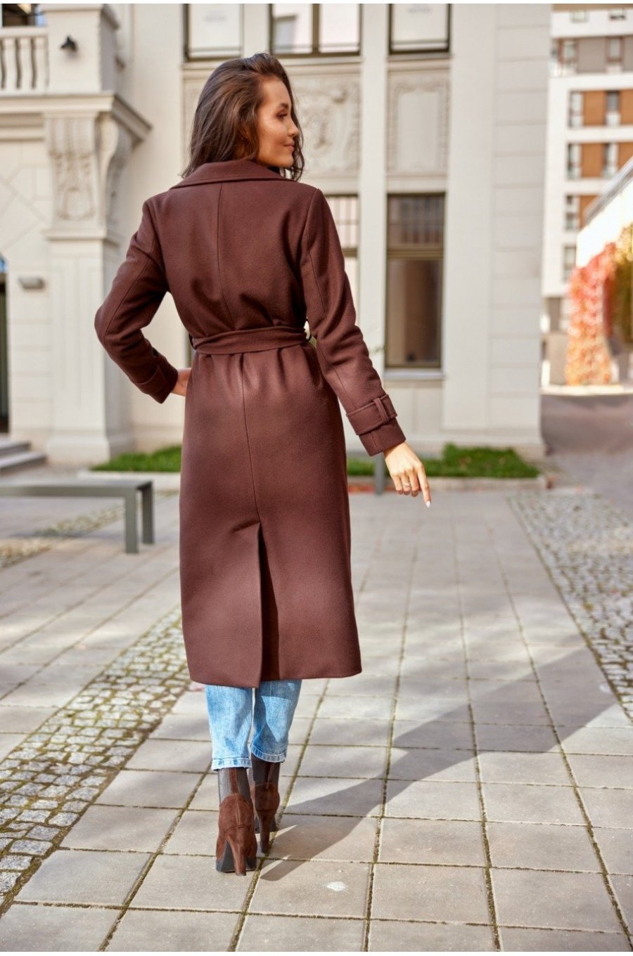 Palton dama elegant lung, maro, clasic, cu buzunare si cordon, Vanora Palton dama elegant lung, maro, clasic, cu buzunare si cordon, Vanora 2 - jojofashion.ro