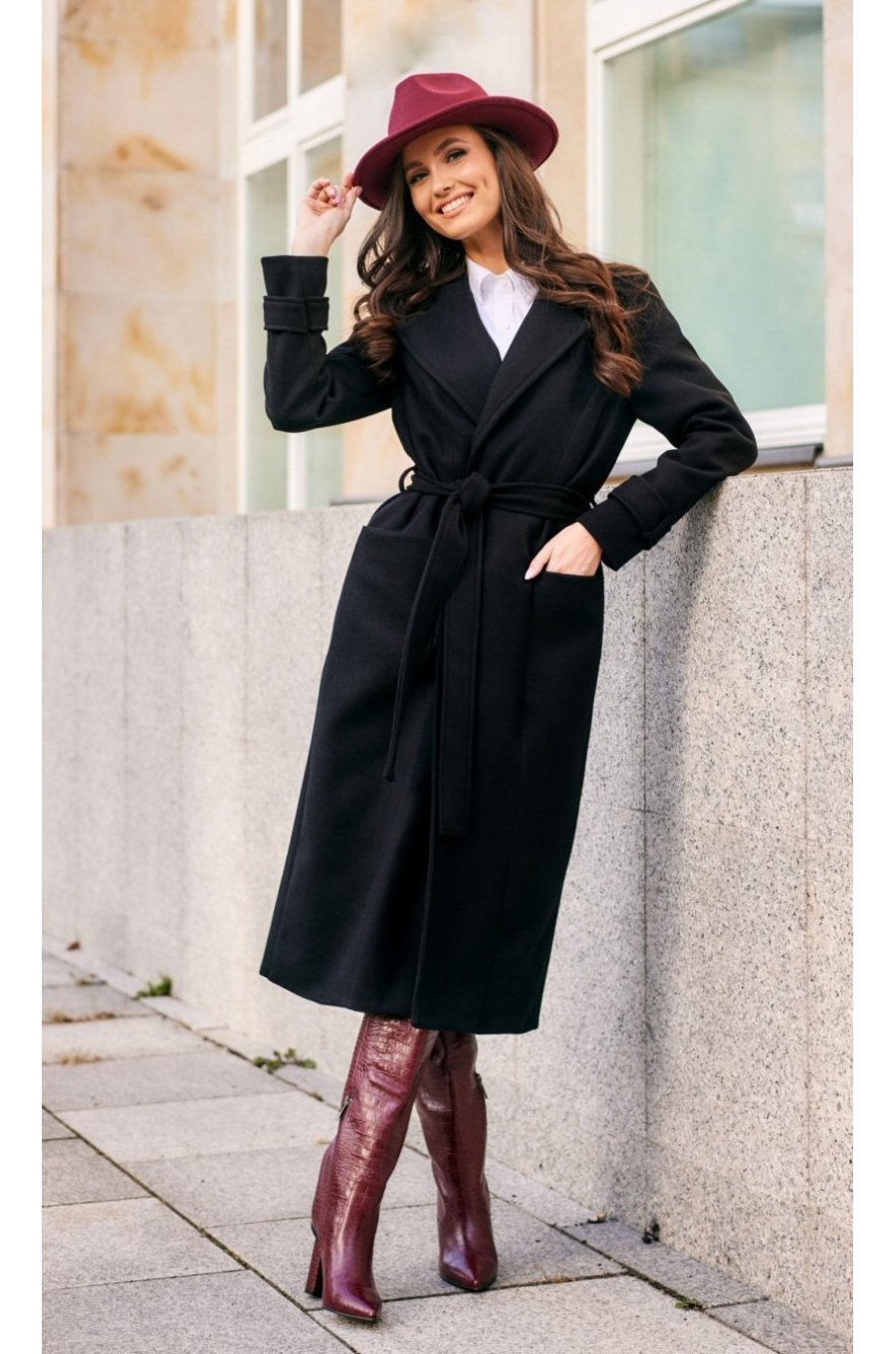 Palton dama elegant lung, negru, clasic, cu buzunare si cordon, Vanora Palton dama elegant lung, negru, clasic, cu buzunare si cordon, Vanora 1 - jojofashion.ro