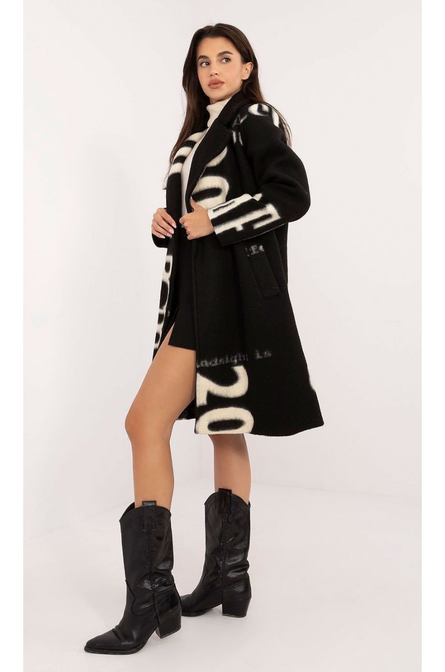 Palton dama lana, lung, negru cu scris alb, Sarina1 2 - jojofashion.ro