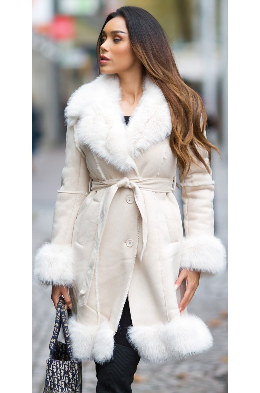 Palton dama midi, stil cojoc, din piele eco intoarsa, bej, cu blana, Chayenne 1 - jojofashion.ro
