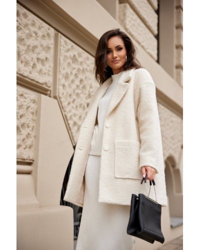 Palton dama scurt, ecru, oversize, cu buzunare aplicate, Sanchez Paltoane dama, Palton dama scurt, ecru, oversize, cu buzunare aplicate, Sanchez - jojofashion.ro