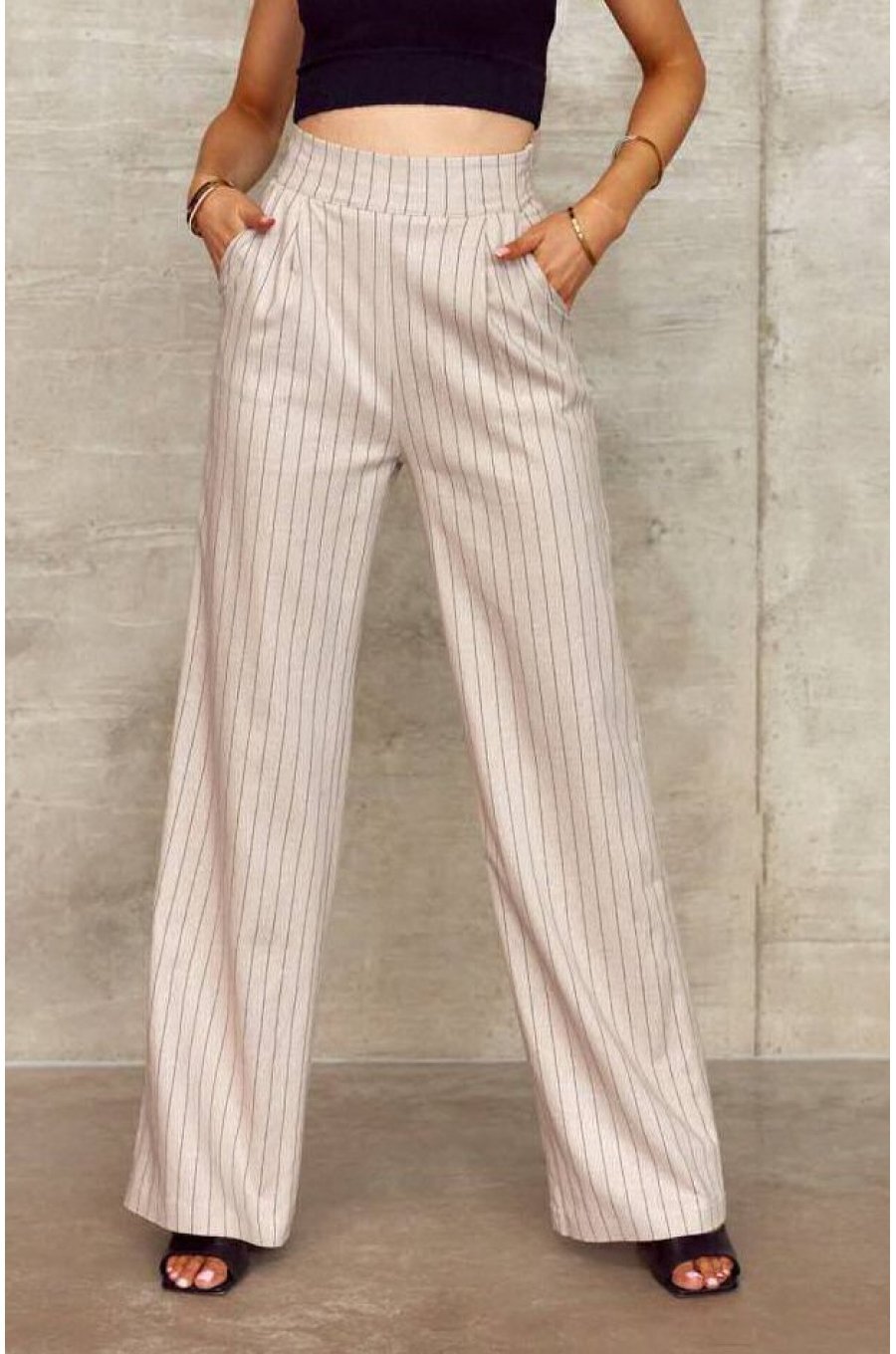 Pantaloni dama eleganti, evazati, bej, cu dungi verticale, cu talia inalta, Akella 1 - jojofashion.ro
