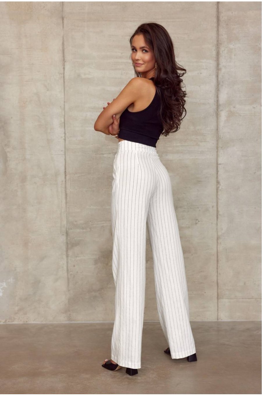 Pantaloni dama eleganti, evazati, ecru, cu dungi verticale, cu talia inalta, Akella 2 - jojofashion.ro