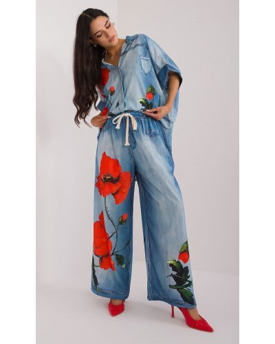 Pantaloni dama, Pantaloni dama evazati, din vascoza, bleu cu maci, vaporosi, Hestia - jojofashion.ro