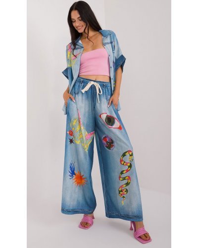 Pantaloni dama, Pantaloni dama evazati, din vascoza, bleu cu print multicolor, vaporosi, Hestia1 - jojofashion.ro