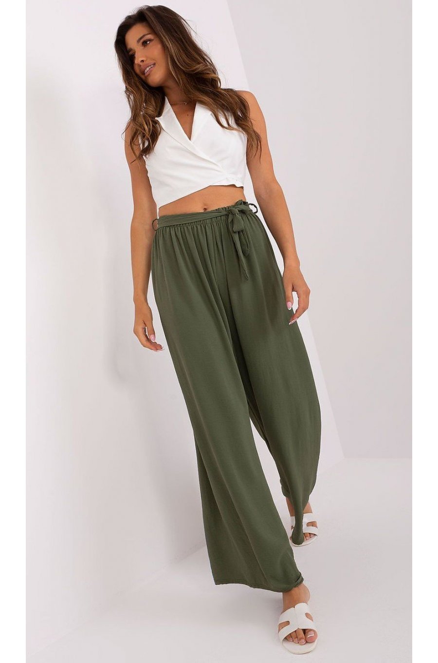 Pantaloni dama evazati, kaki, vaporosi, largi, Teagan Pantaloni dama evazati, kaki, vaporosi, largi, Teagan 3 - jojofashion.ro