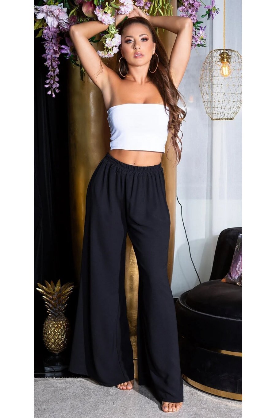 Pantaloni dama evazati largi negri Katarina Pantaloni dama evazati largi negri Katarina 1 - jojofashion.ro