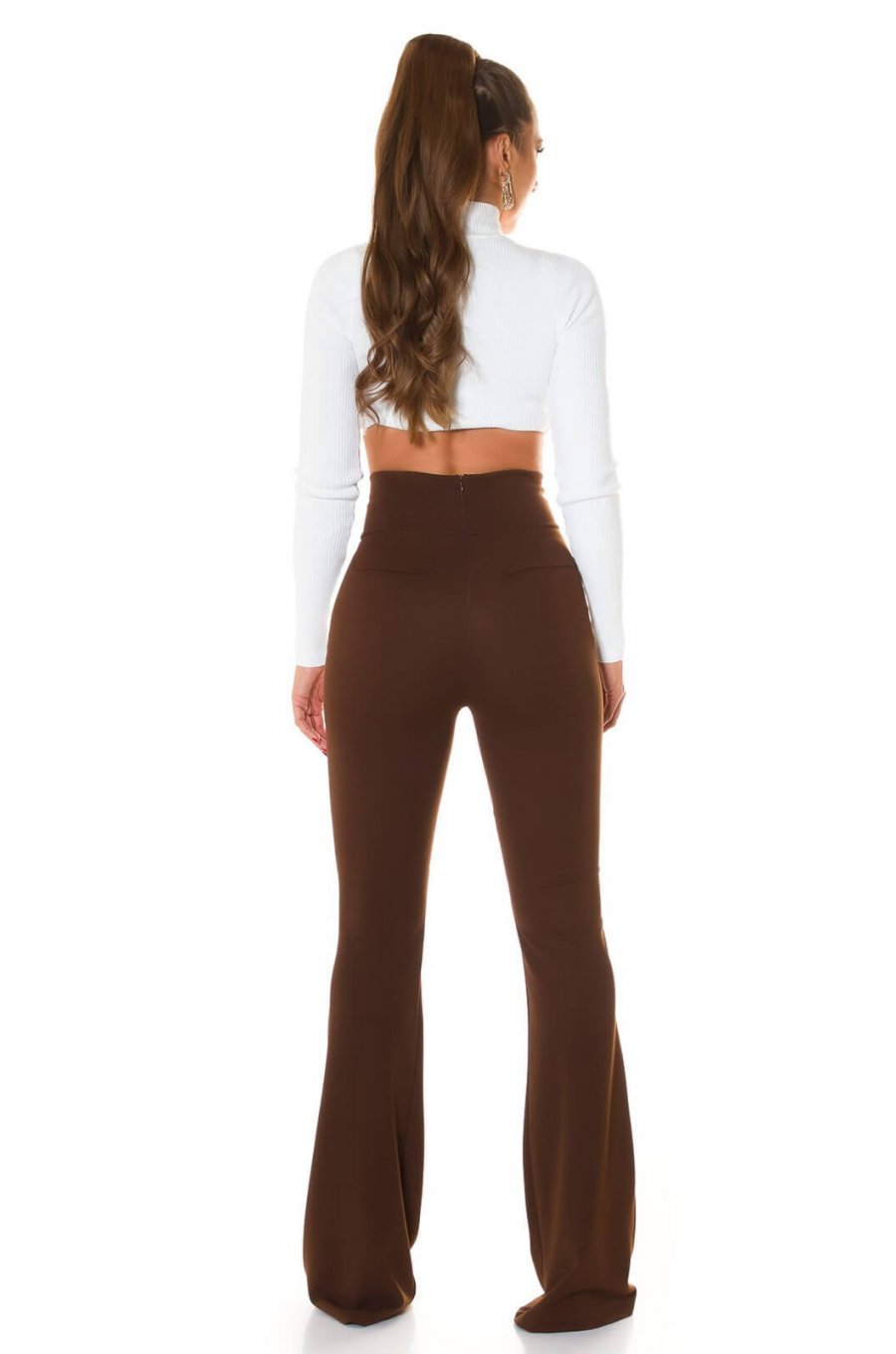 Pantaloni dama evazati maro cu nasturi aurii Arya Pantaloni dama evazati maro cu nasturi aurii Arya 3 - jojofashion.ro