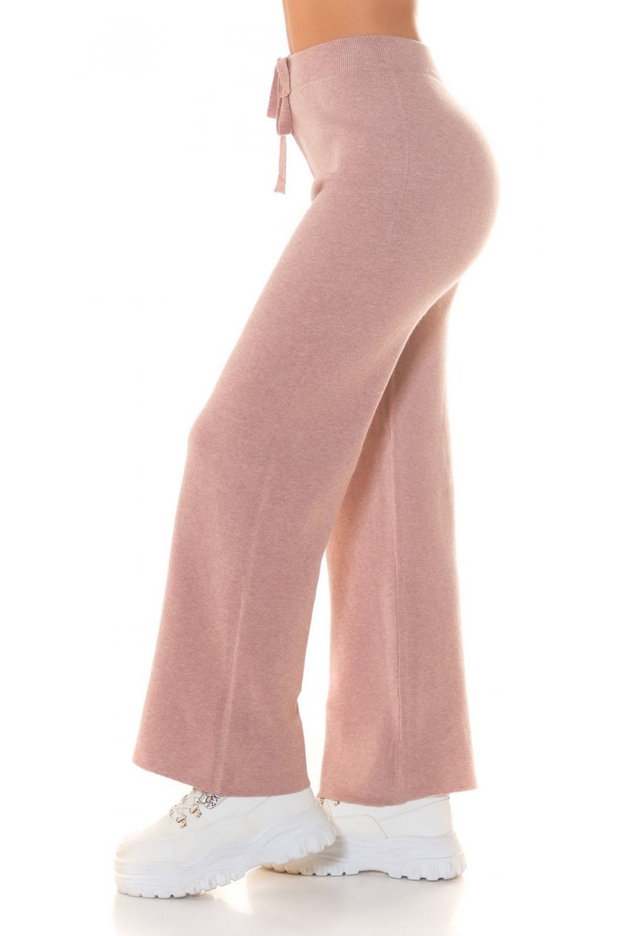 Pantaloni dama evazati, roz prafuit, din vascoza, cu talia inalta, Killya Pantaloni dama evazati, roz prafuit, din vascoza, cu talia inalta, Killya 1 - jojofashion.ro