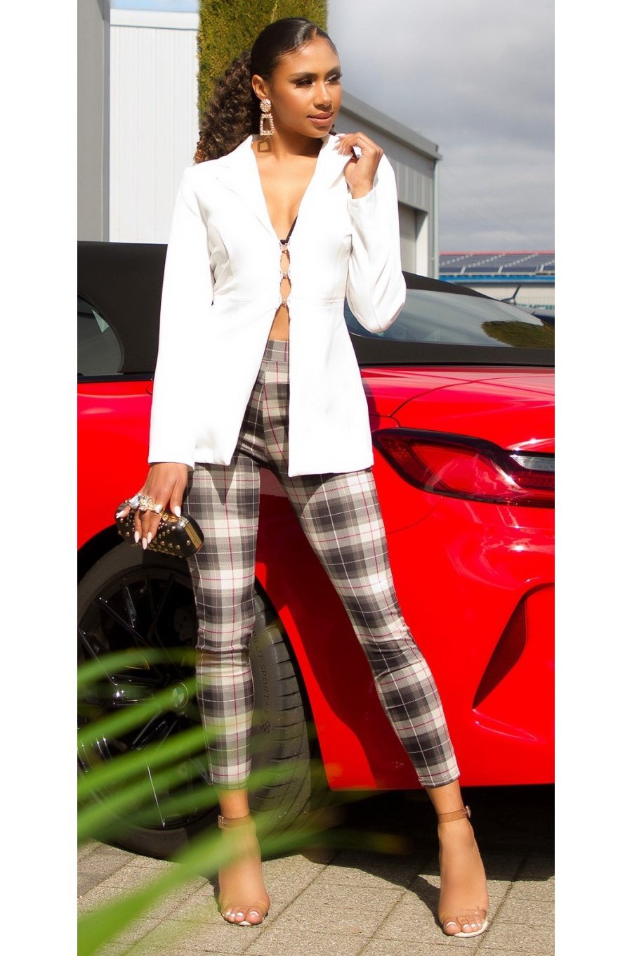 Pantaloni dama mulati, in carouri, bej, cu talia inalta, Daren Pantaloni dama mulati, in carouri, bej, cu talia inalta, Daren 3 - jojofashion.ro