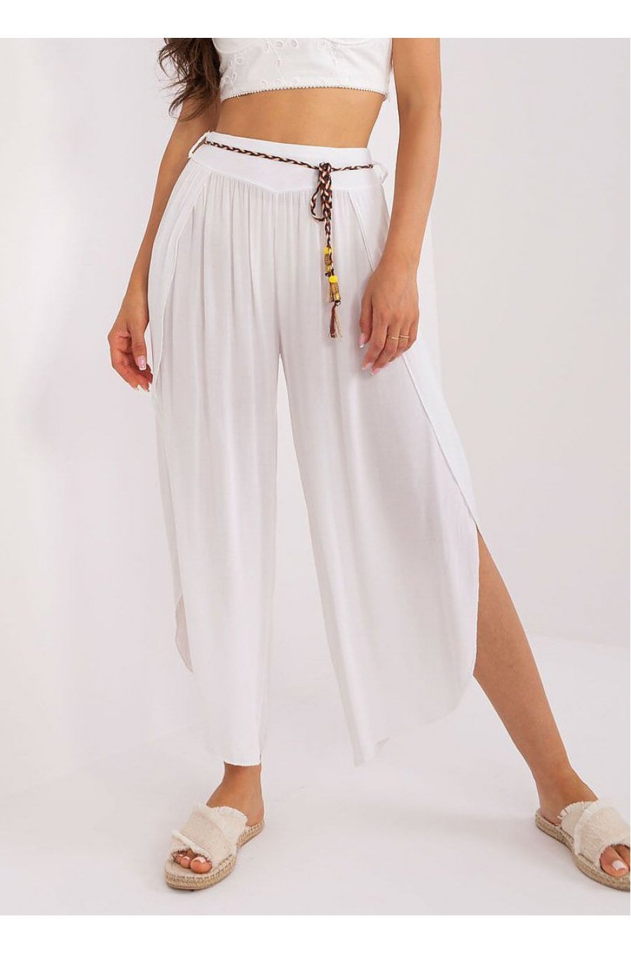 Pantaloni dama salvari, albi, din vascoza, vaporosi, Jocasta3 Pantaloni dama salvari, albi, din vascoza, vaporosi, Jocasta3 1 - jojofashion.ro