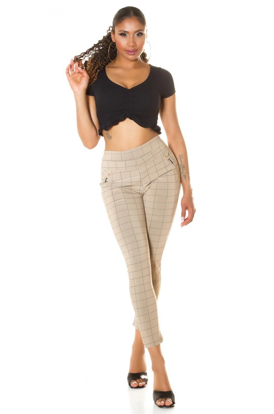 Pantaloni eleganti dama mulati bej in carouri Dizara Pantaloni eleganti dama mulati bej in carouri Dizara 5 - jojofashion.ro