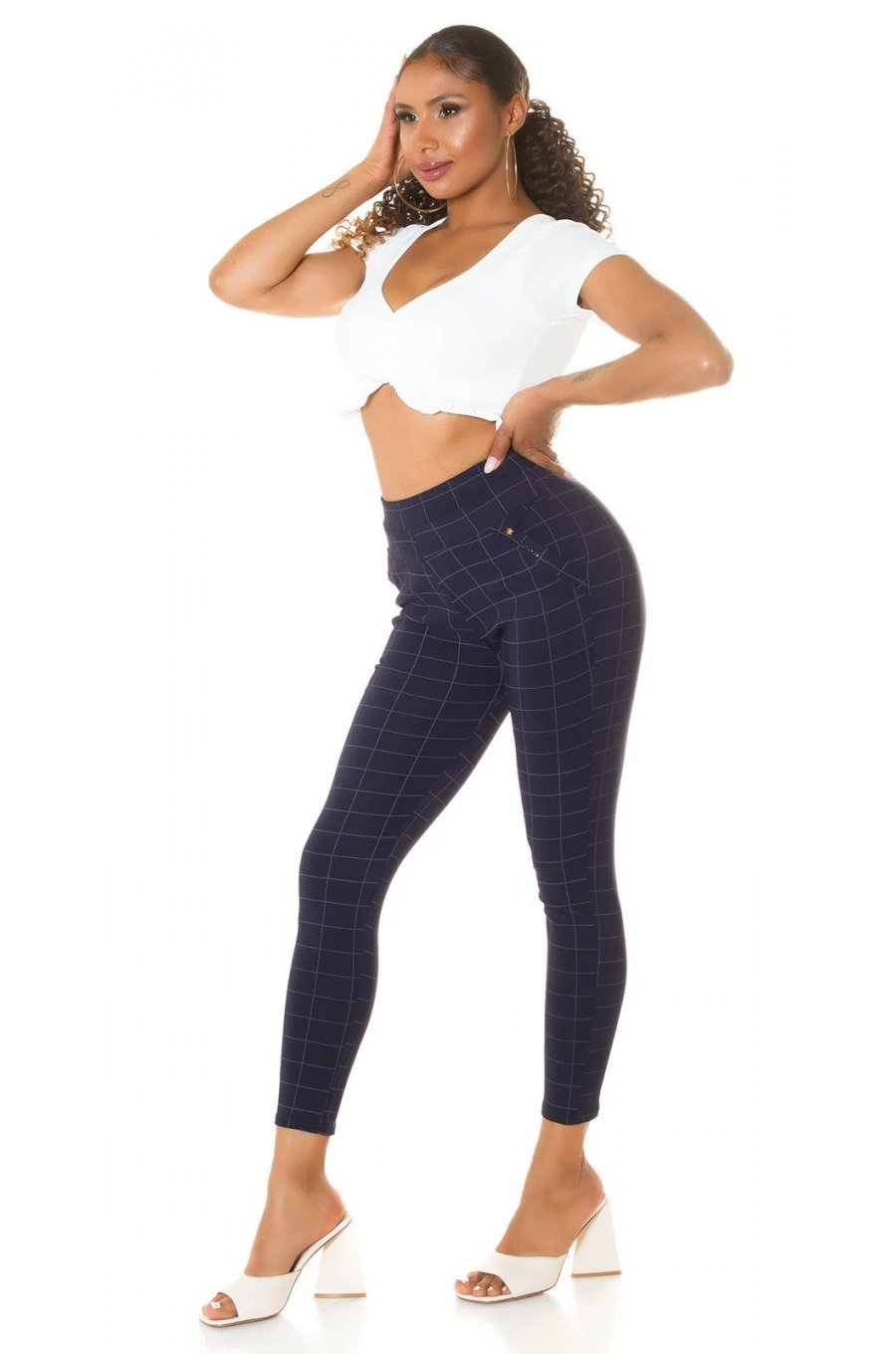 Pantaloni eleganti dama mulati bleumarin in carouri Dizara 3 - jojofashion.ro