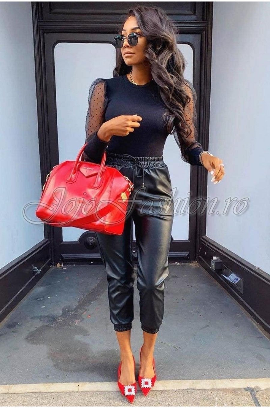 Pantaloni dama vatuiti, piele eco, negri, Mirabela 1 - jojofashion.ro