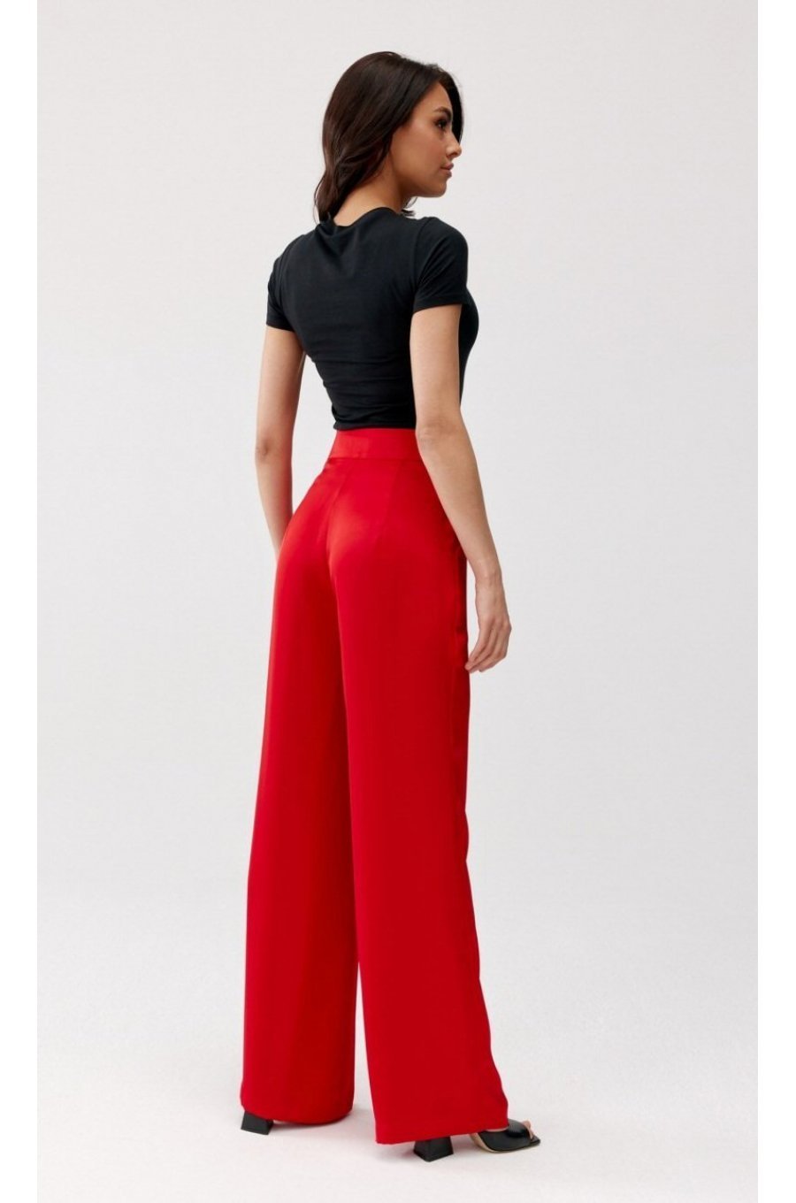 Pantaloni dama evazati, eleganti, rosii, din satin, ElsaR 3 - jojofashion.ro