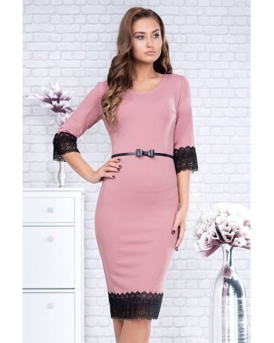 Rochie marime mare midi roz pal Tatiana Rochie marime mare midi roz pal Tatiana - jojofashion.ro
