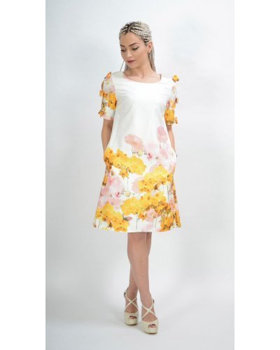 Rochie midi alba cu flori galbene croi A Barbara Rochii de vara, Rochie midi alba cu flori galbene croi A Barbara - jojofashion.ro