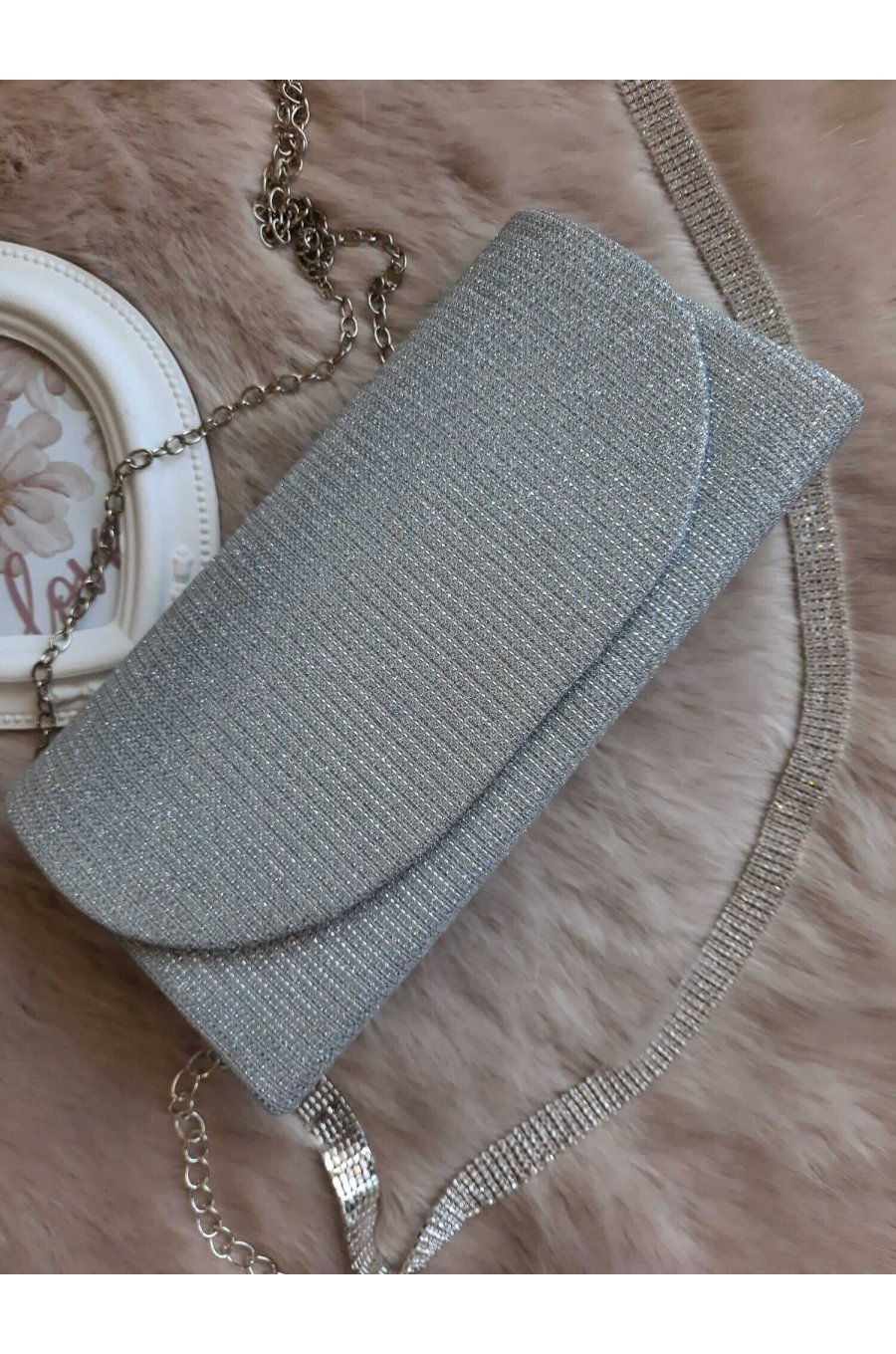 Plic glitter argintiu cu striatii Brilliance Plic glitter argintiu cu striatii Brilliance 2 - jojofashion.ro