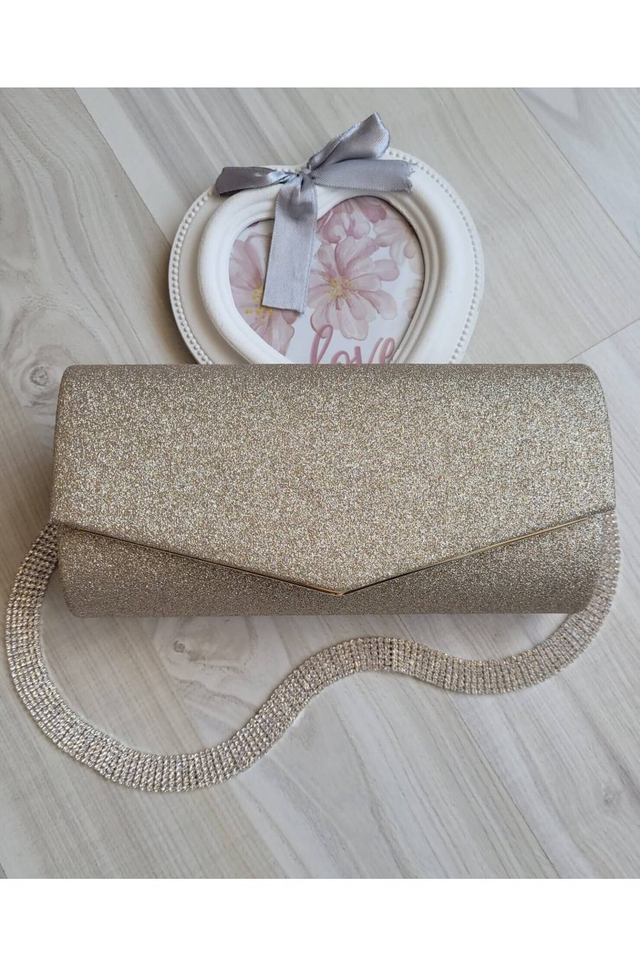 Geanta plic glitter auriu Diva Geanta plic glitter auriu Diva 1 - jojofashion.ro