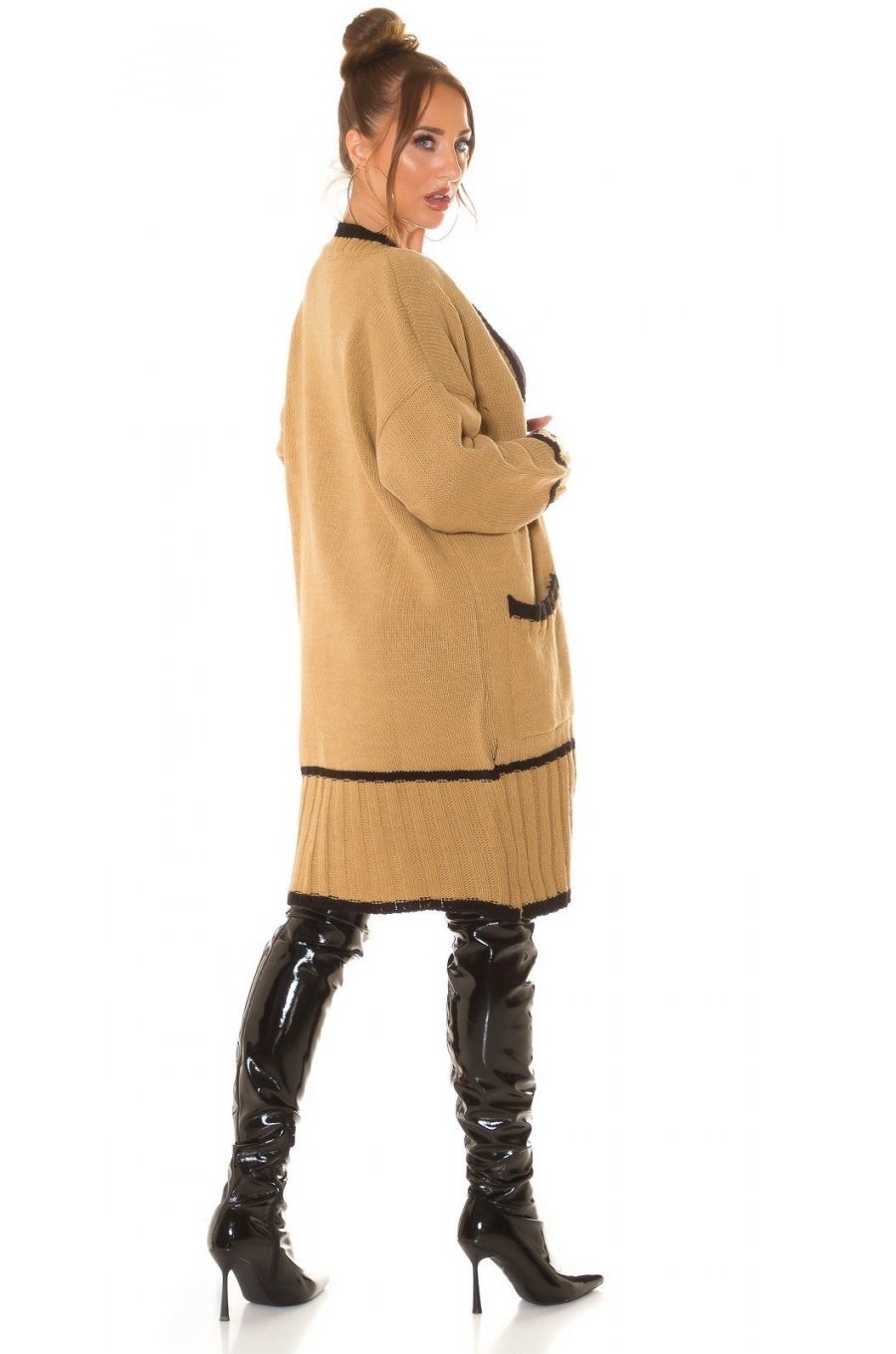 Cardigan dama midi, din acryl, cappuccino, cu buzunare si maneca lejera, Halle 4 - jojofashion.ro