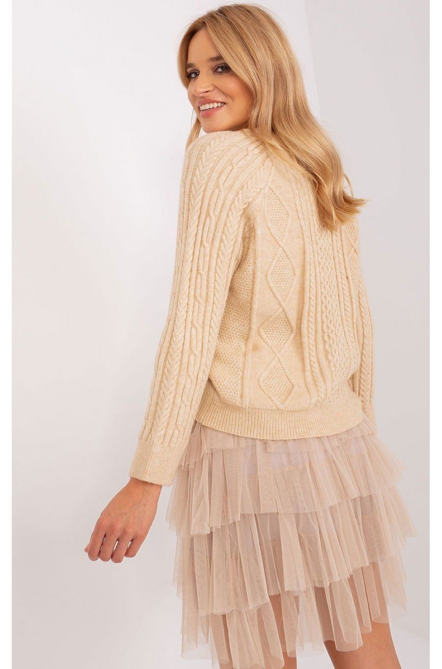 Pulover dama bej, din acril, cu nasturi si decolteu rotund, Mellek3 Pulover dama bej, din acril, cu nasturi si decolteu rotund, Mellek3 3 - jojofashion.ro