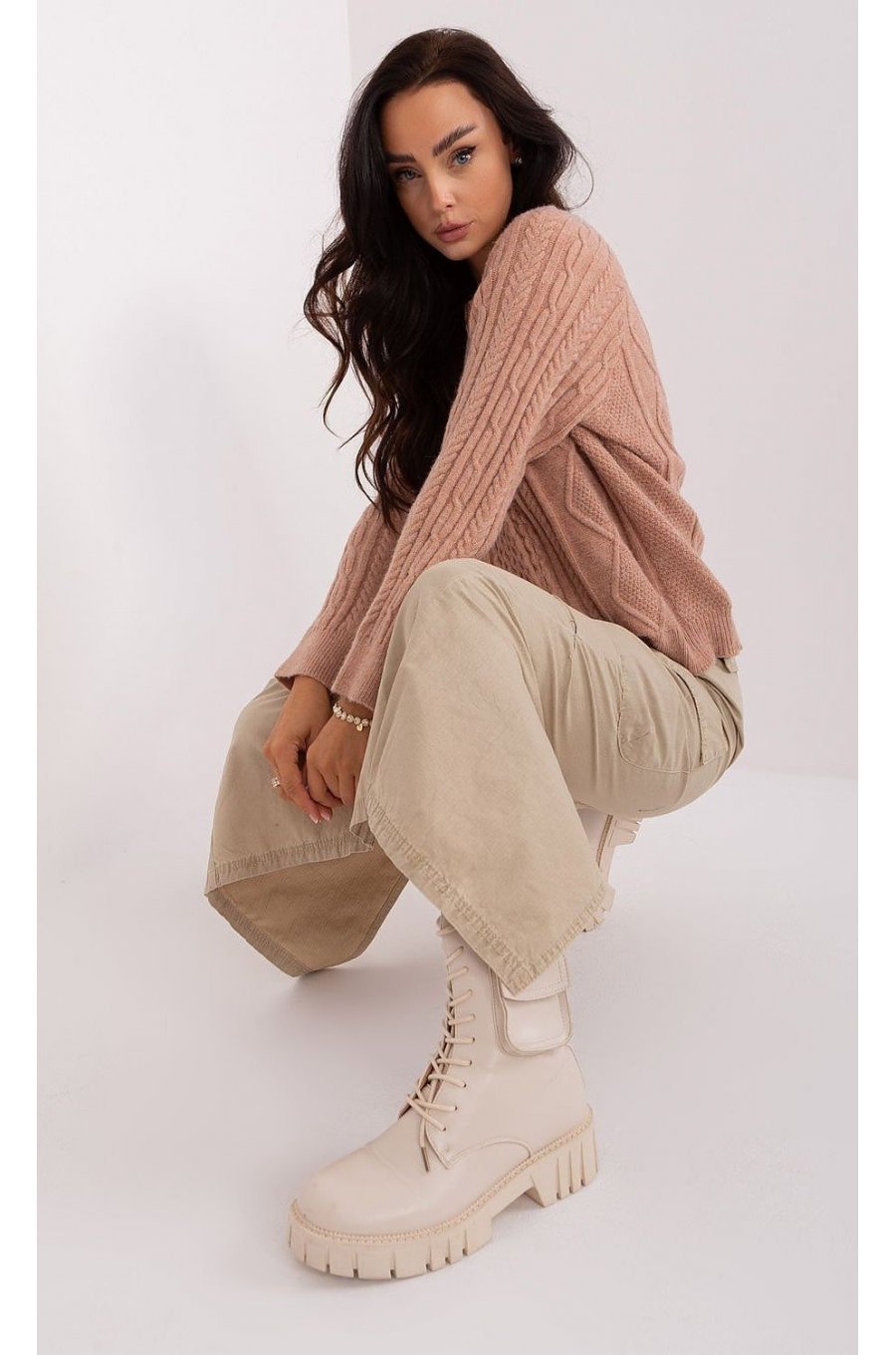Pulover dama cappuccino, din acril, cu nasturi si decolteu rotund, Mellek2 Pulover dama cappuccino, din acril, cu nasturi si decolteu rotund, Mellek2 3 - jojofashion.ro