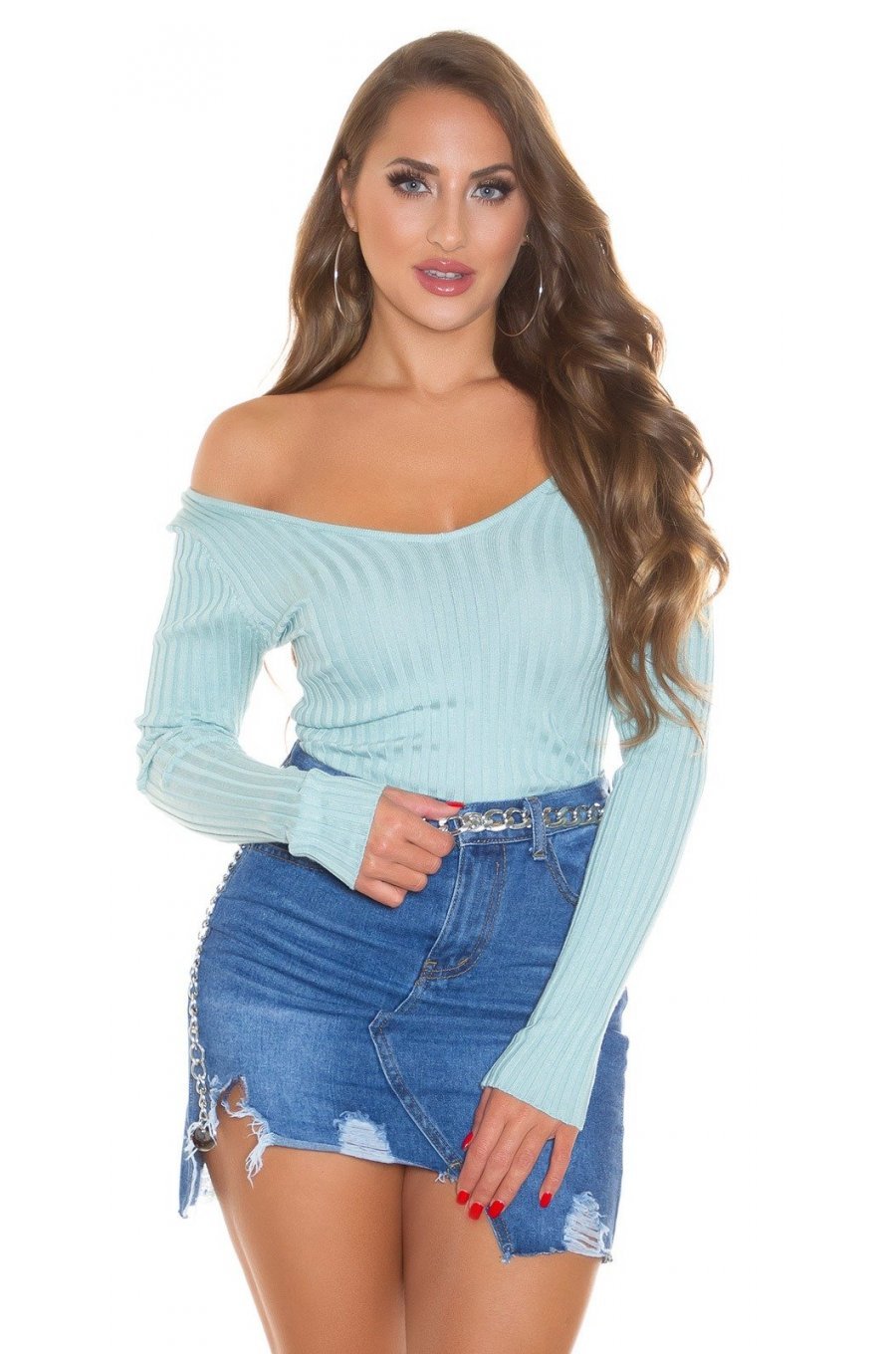 Pulover dama din vascoza menta, mulat, cu decolteu in V, Ailbhe Pulover dama din vascoza menta, mulat, cu decolteu in V, Ailbhe 1 - jojofashion.ro