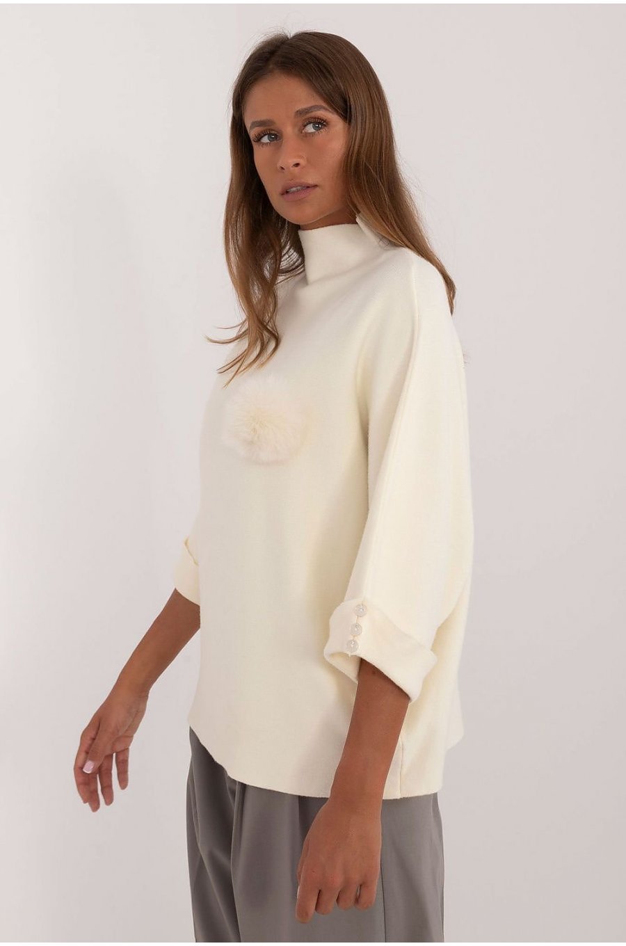 Pulover dama elegant, din vascoza, ecru, cu guler inalt si maneca trei sferturi, Swetee2 2 - jojofashion.ro