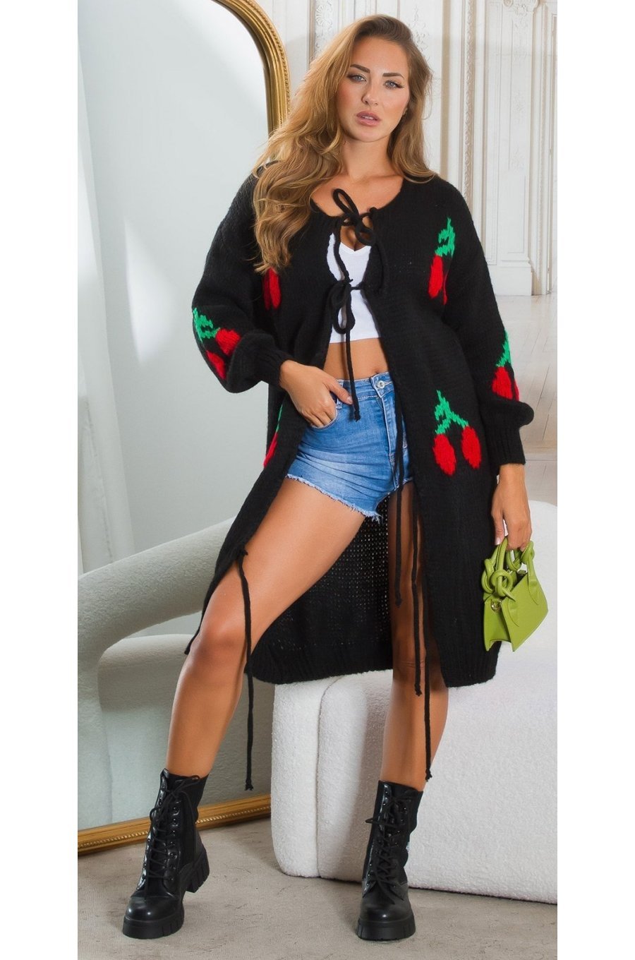 Pulover tip cardigan, lung, negru cu print, Cherry Pulover tip cardigan, lung, negru cu print, Cherry 1 - jojofashion.ro