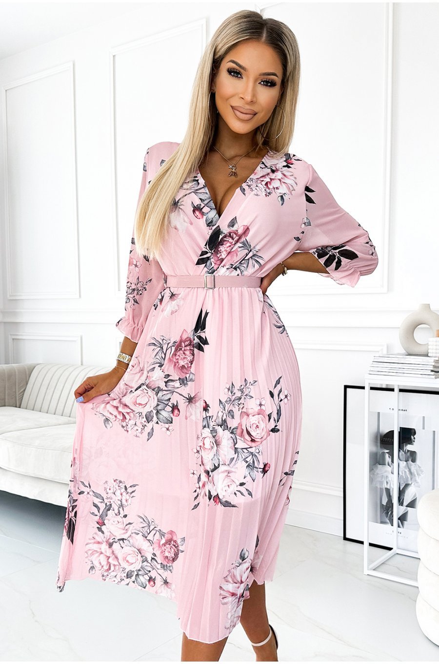 Rochie midi roz pastel cu flori plisata cu maneca lunga Yuna 3 - jojofashion.ro