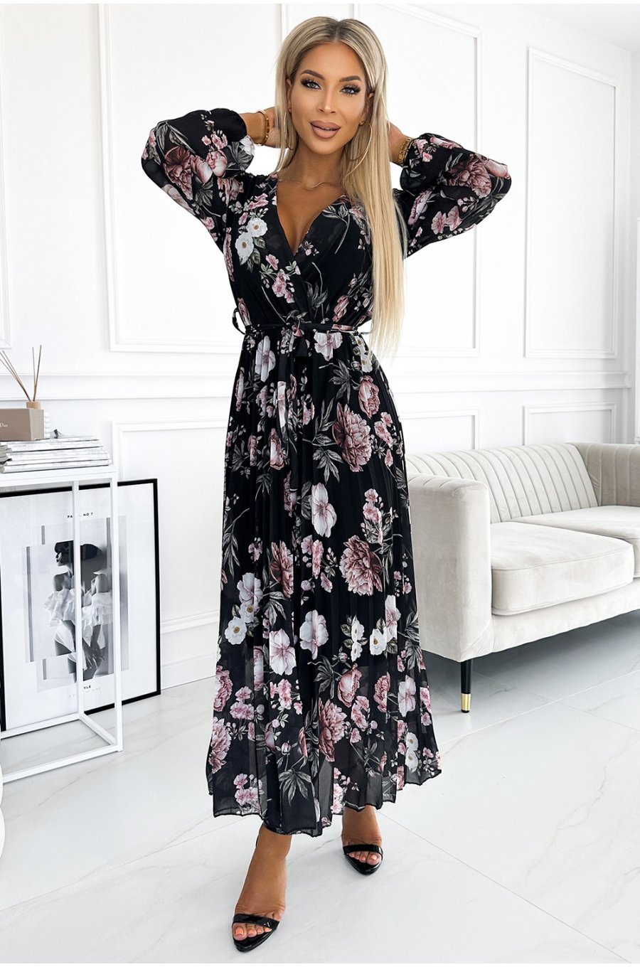 Rochie neagra lunga cu flori din voal vaporoasa plisata cu maneca lunga Linnea 1 - jojofashion.ro