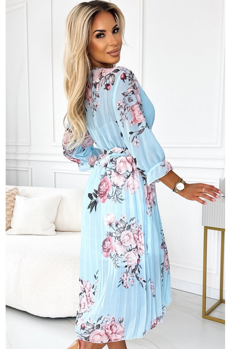 Rochie midi bleu cu flori vaporoasa plisata cu maneca lunga Yuna 2 - jojofashion.ro