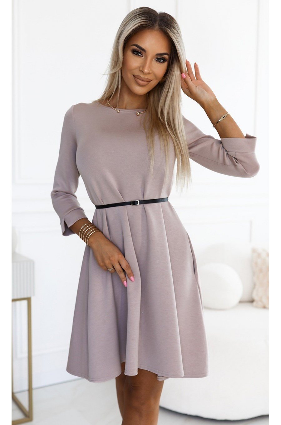 Rochie scurta A-line bej cu maneca lunga Shenya Rochie scurta A-line bej cu maneca lunga Shenya 1 - jojofashion.ro