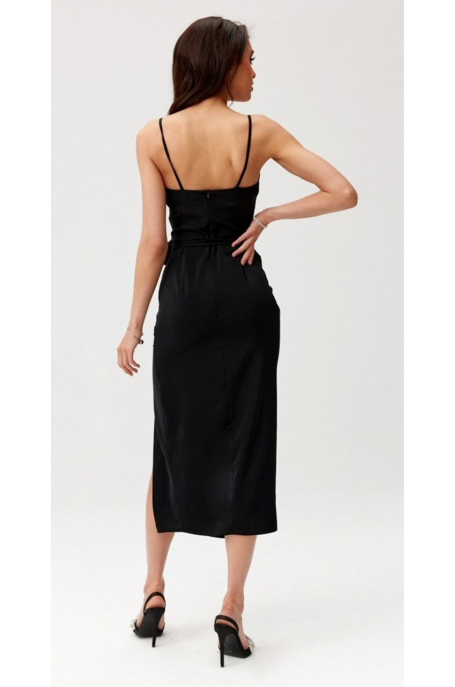 Rochie neagra mulata midi cu floare MaribelR Rochie neagra mulata midi cu floare MaribelR 2 - jojofashion.ro