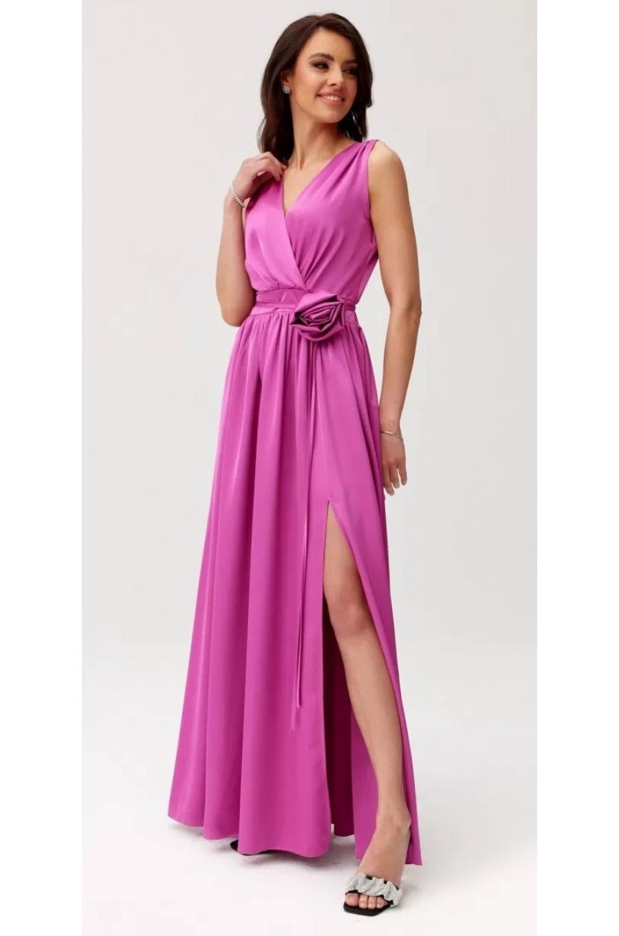 Rochie lunga din satin roz cu floare in talie PalomaR 2 - jojofashion.ro