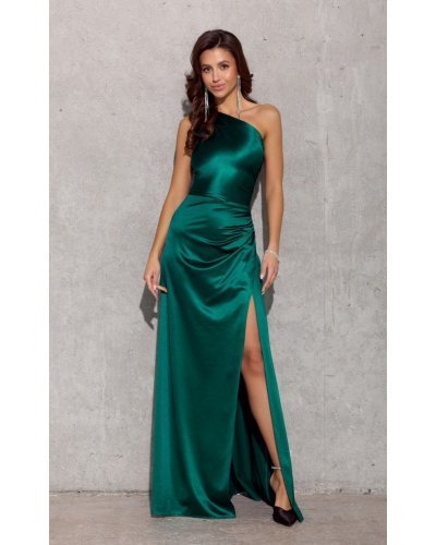 Rochie lunga verde smarald din satin cu un umar gol Inez Rochii satin, Rochie lunga verde smarald din satin cu un umar gol Inez - jojofashion.ro