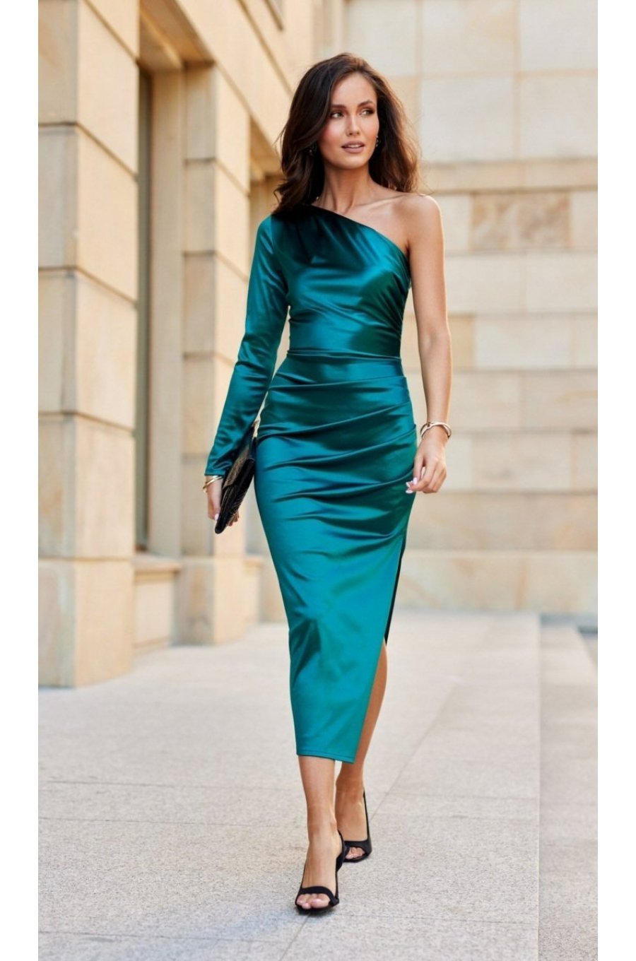 Rochie de ocazie midi, din satin, verde, mulata, cu un umar gol, Jonna 1 - jojofashion.ro