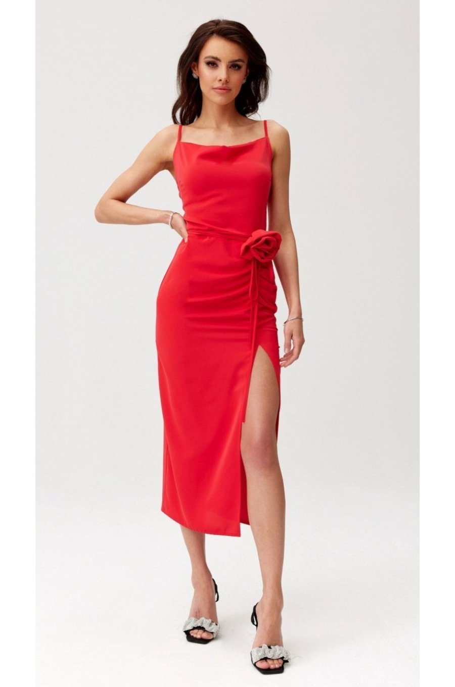 Rochie rosie mulata midi cu floare MaribelR Rochie rosie mulata midi cu floare MaribelR 1 - jojofashion.ro