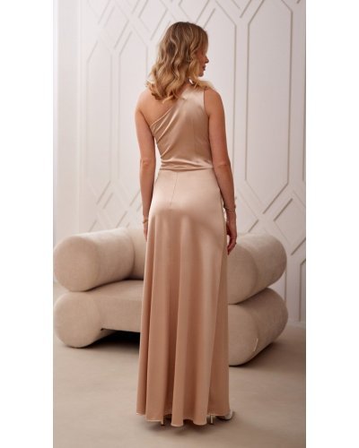 Rochie lunga din satin bej cu un umar gol Inez Rochii lungi, Rochie lunga din satin bej cu un umar gol Inez - jojofashion.ro