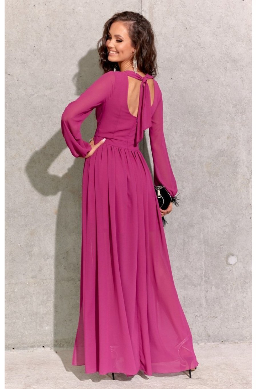Rochie lunga din voal chiffon roz fucsia vaporoasa cu maneca lunga Stella 2 - jojofashion.ro
