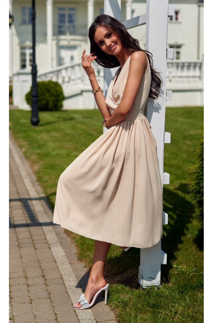 Rochie din voal bej vaporoasa midi Margie 1 - jojofashion.ro