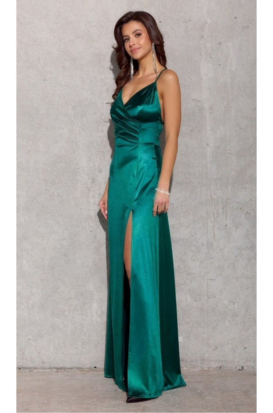 Rochie lunga, din satin, verde, cu spatele gol, petrecuta, AlessandraR 3 - jojofashion.ro