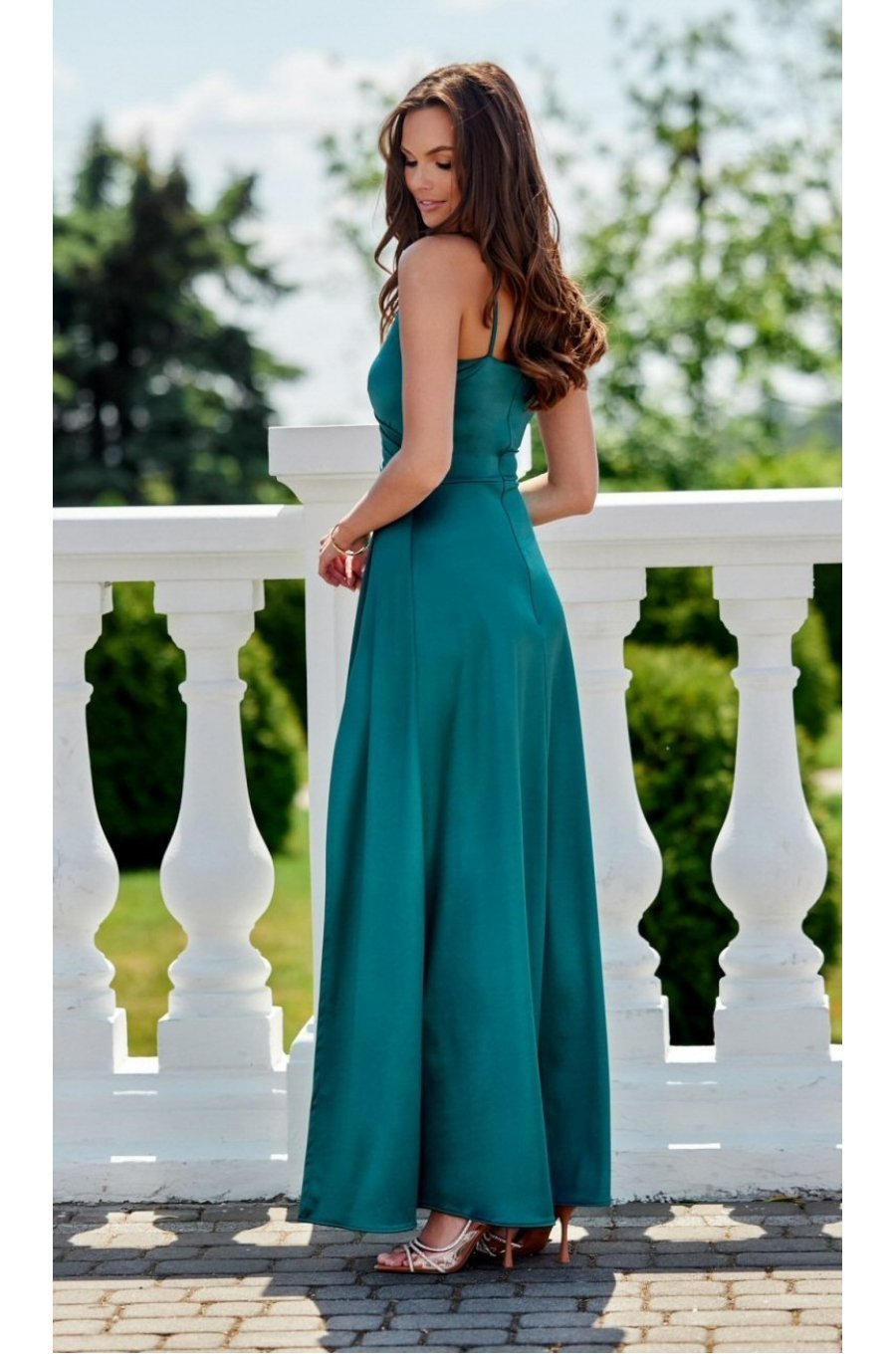 Rochie verde smarald lunga din satin petrecuta SalmaR 2 - jojofashion.ro