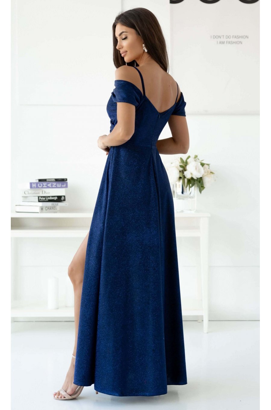 Rochie de ocazie lunga eleganta din glitter bleumarin cu umerii goi ValentinaLux 2 - jojofashion.ro
