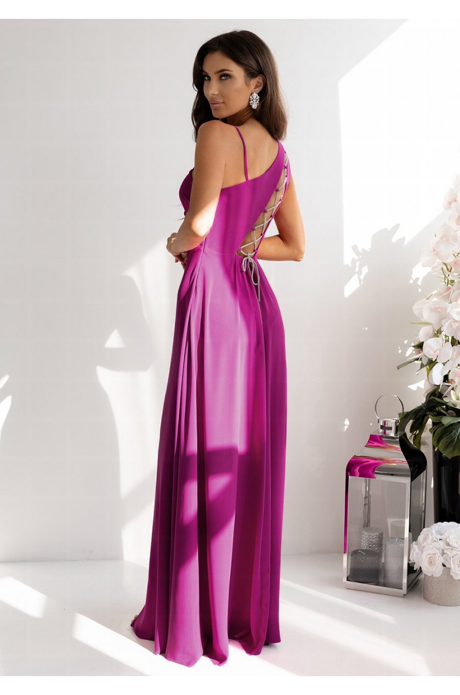 Rochie de ocazie lunga roz magenta cu un umar gol vaporoasa Monako 2 - jojofashion.ro