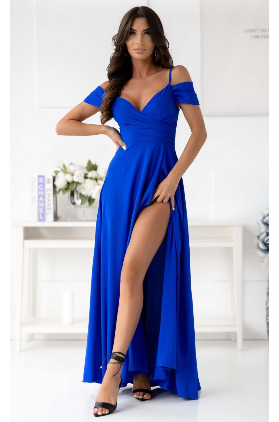 Rochie eleganta de ocazie lunga albastra cu umerii goi ValentinaW 1 - jojofashion.ro