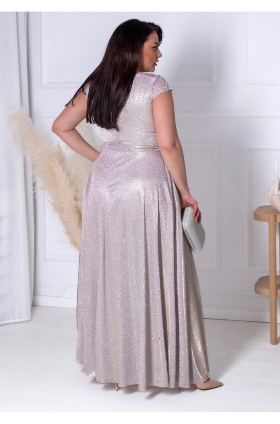 Rochie lunga eleganta din bumbac cu glitter sampanie cu reflexii lila crapata pe picior AmandaW Rochie lunga eleganta din bumbac cu glitter sampanie cu reflexii lila crapata pe picior AmandaW 2 - jojofashion.ro