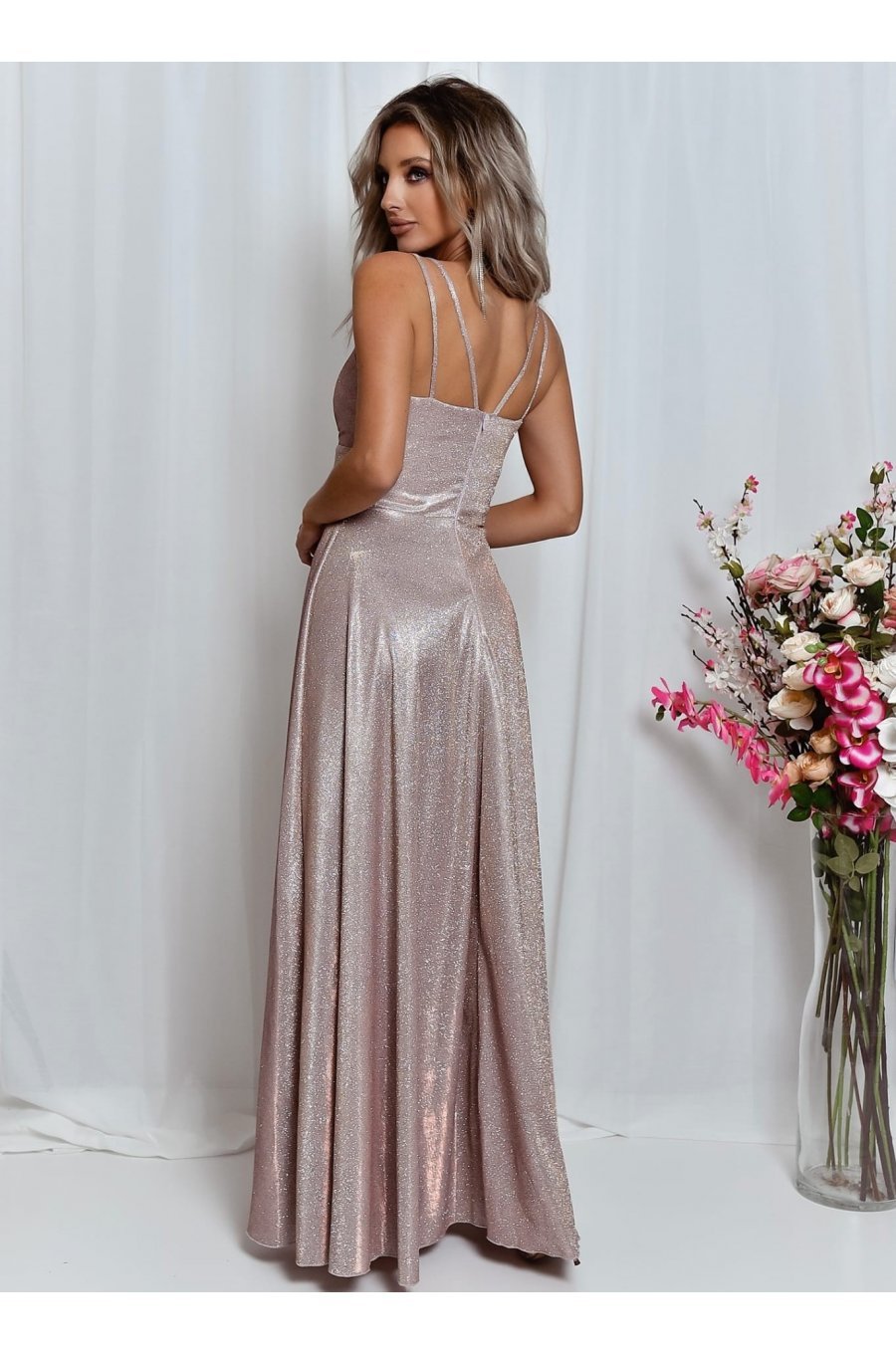 Rochie eleganta lunga din bumbac cu glitter sampanie cu reflexii roz TifaniW 2 - jojofashion.ro