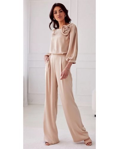 Pantaloni dama, Pantaloni dama evazati, eleganti, bej, din satin, ElsaR - jojofashion.ro